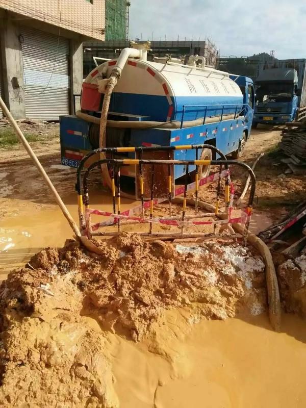 西林工地淤泥清淤